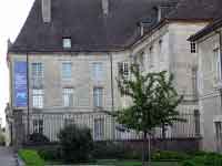 Le Pavillon des Officiers